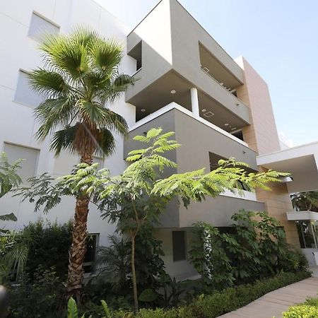 Sweet Inn - Royal Banus Marbella Exterior foto